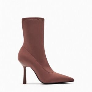 Heeled Ankle Boots NWT ZARA Spring Casual Bussiness Office Elegant